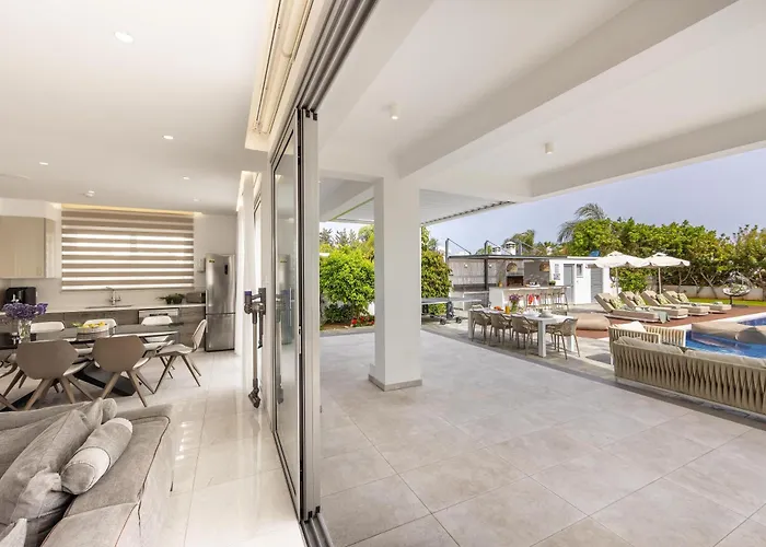 Villa Heaven 3 Protaras