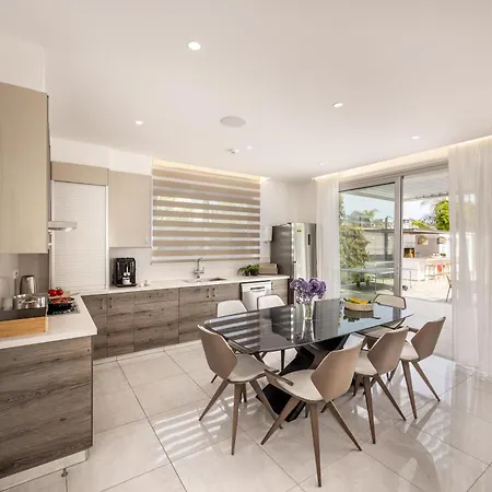 Villa Heaven 3 Protaras