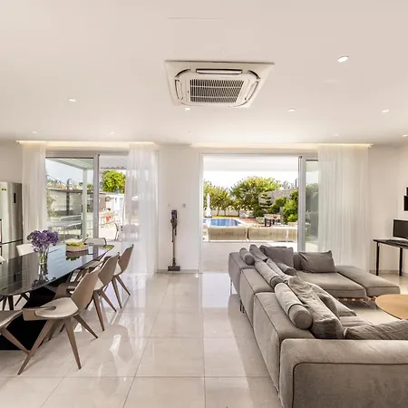 Villa Heaven 3 Protaras